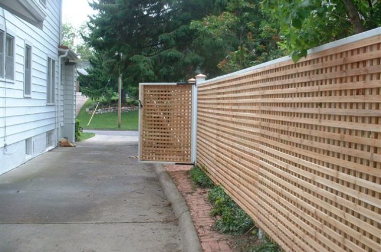 AmeriFence Corporation Wichita - Wood Fencing, 1029 Lattice Fence