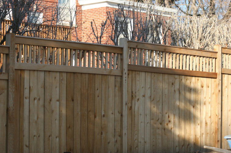 AmeriFence Corporation Wichita - Wood Fencing, 1060 Custom Solid with Accent Top