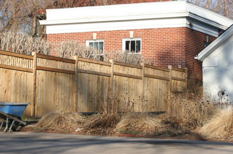 AmeriFence Corporation Wichita - Wood Fencing, 1061 Custom Solid with Accent Top
