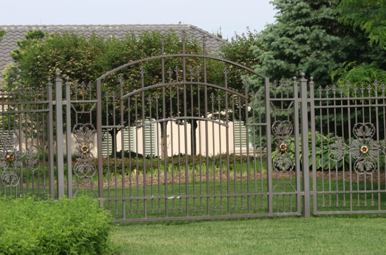 AmeriFence Corporation Wichita - Custom Iron Gate Fencing, 1213 Overscallop panel with scroll work