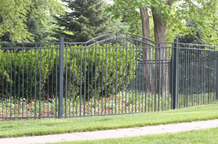 AmeriFence Corporation Wichita - Custom Iron Gate Fencing, 1215 Overscallop panel