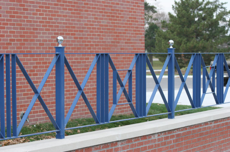 AmeriFence Corporation Wichita - Custom Iron Gate Fencing, 1219 Flat Bar crossing pattern
