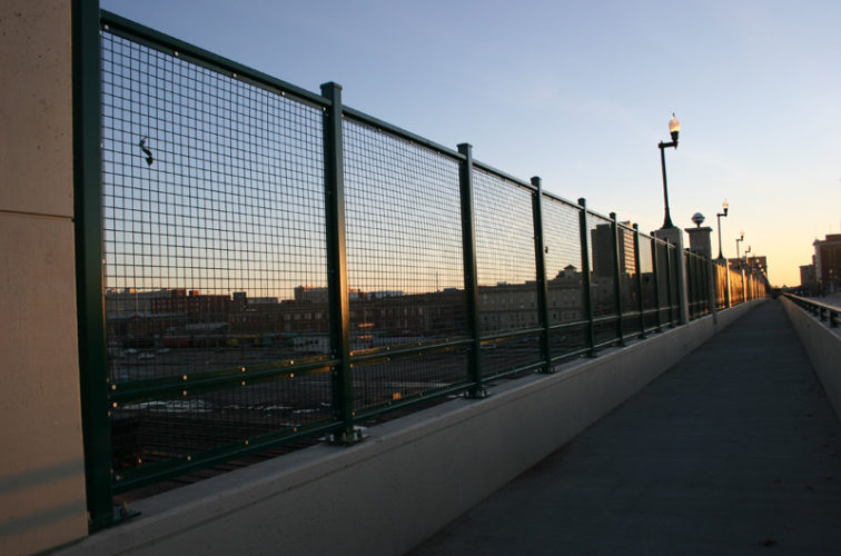 AmeriFence Corporation Wichita - Woven & Welded Wire Fencing